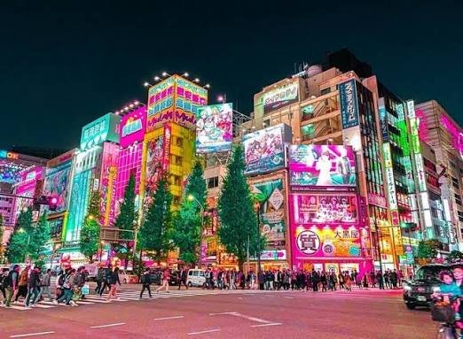 book your Tokyo trip on Traveloka